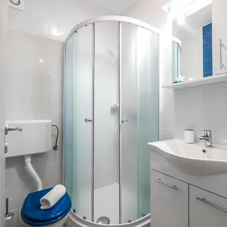 & Sunshine فيلا لوكا