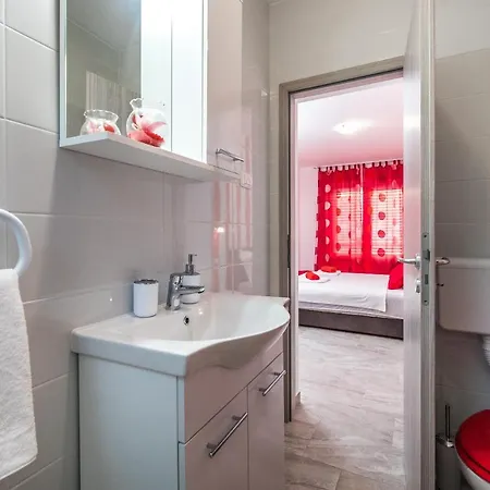 & Sunshine بيت ضيافة فيلا لوكا