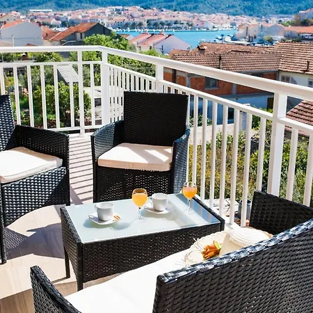 & Sunshine 3* Vela Luka